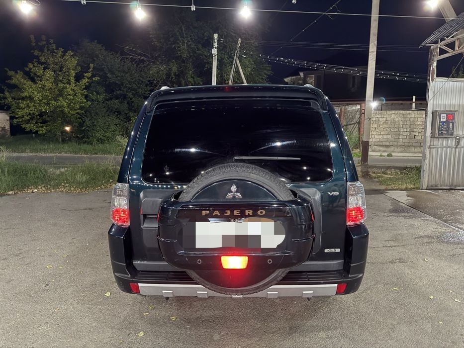 Mitsubishi pajero
