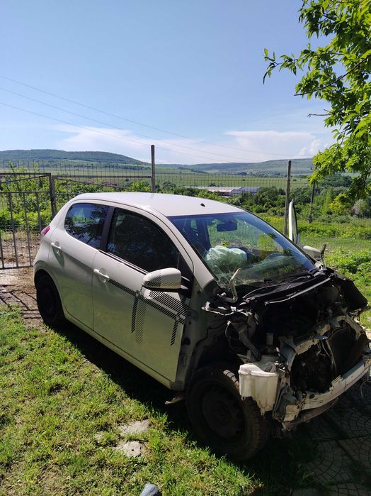 Peugeot 108 2017 на части
