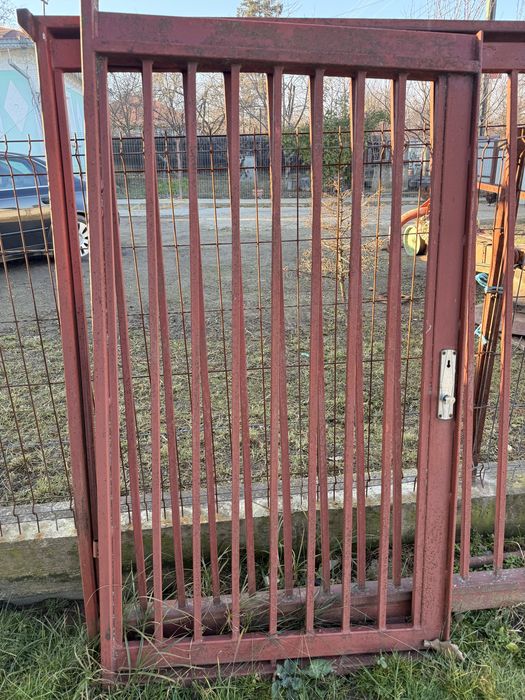 Vand poarta metalica culisantă si pietonală
