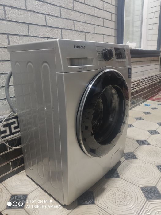 Продам стиральную машинку