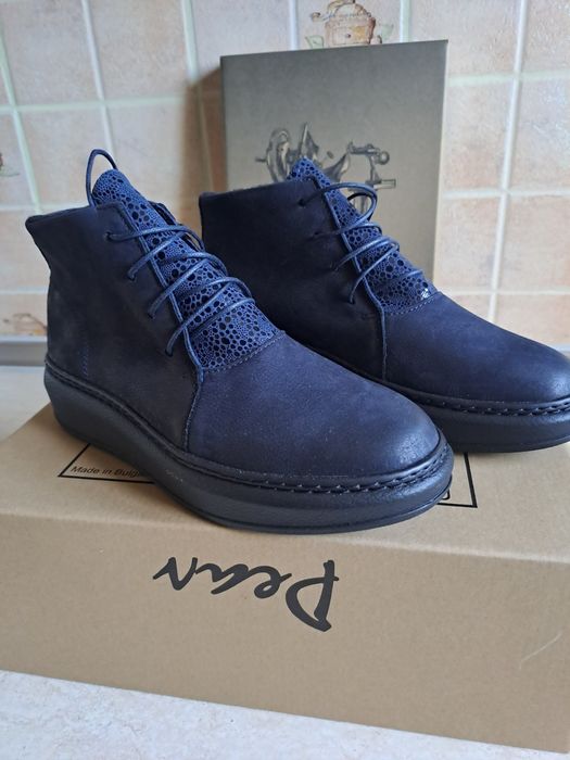 Боти,естествена кожа,нови,37 номер