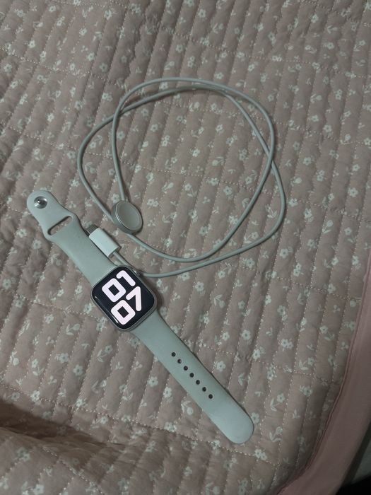 Apple Watch 8 45mm