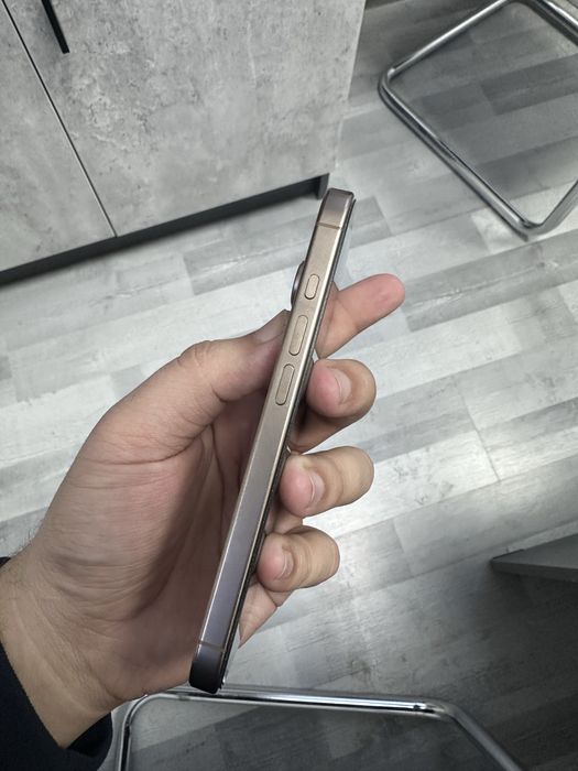 16 pro 128 gb LLA sotiladi