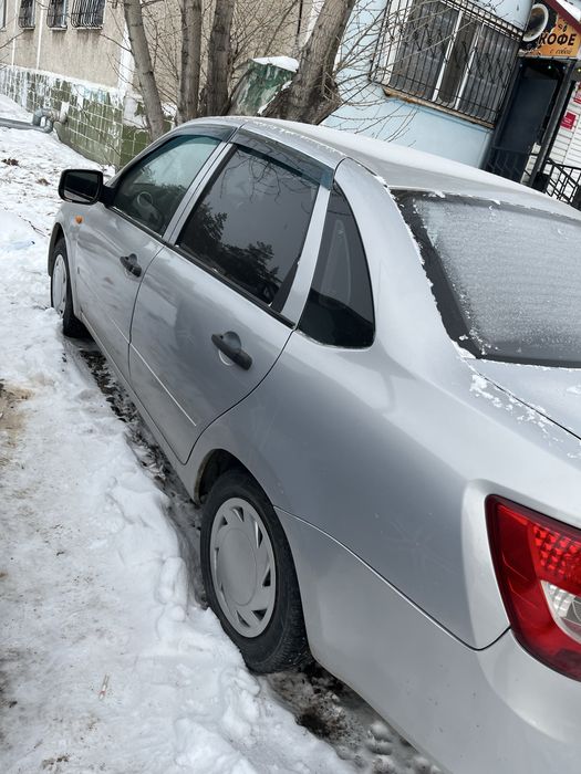 Продам Ладу гранту 2014 года