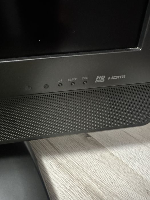 Televizor Sharp diagonala 93’