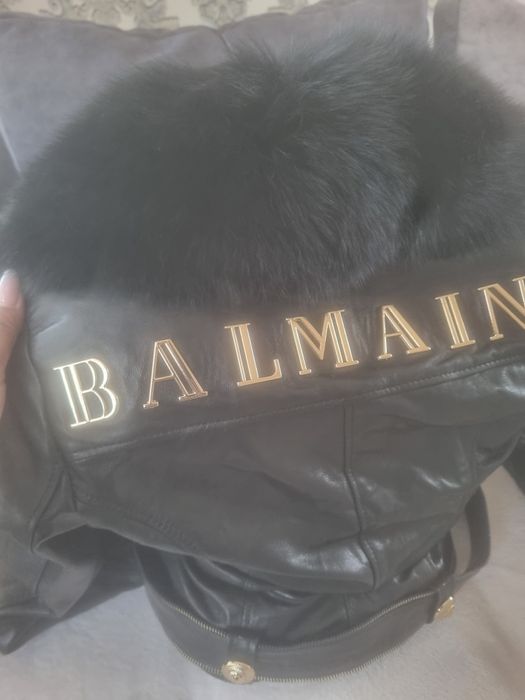 Geaca balmain de piele