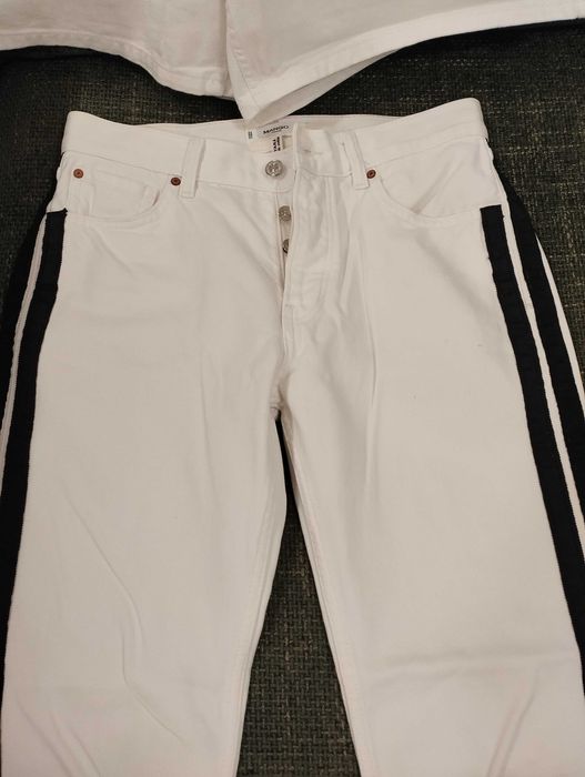 Джинсы Mango белого цвета