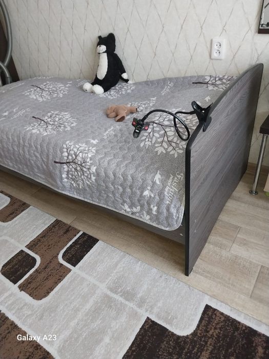 Продам кровать 900×2000