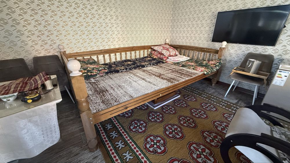 Тапчан размер 3 метра на 1,8 м