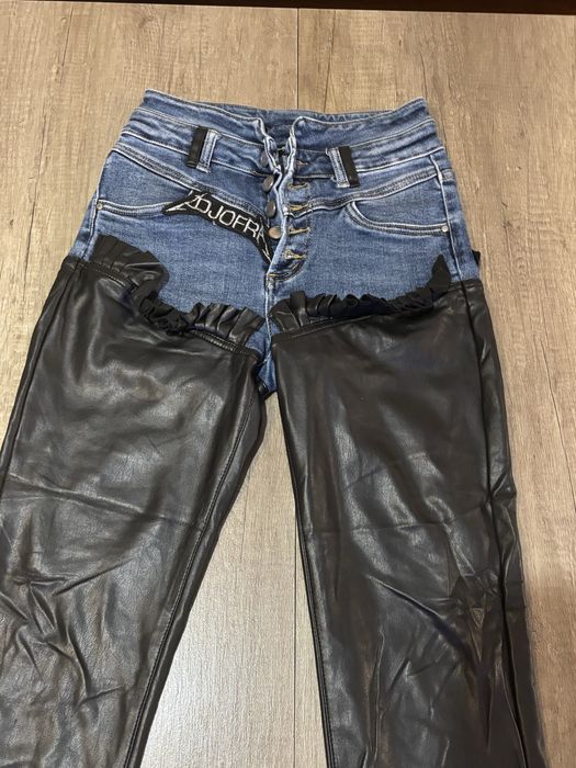 Дънки на марката Джофра