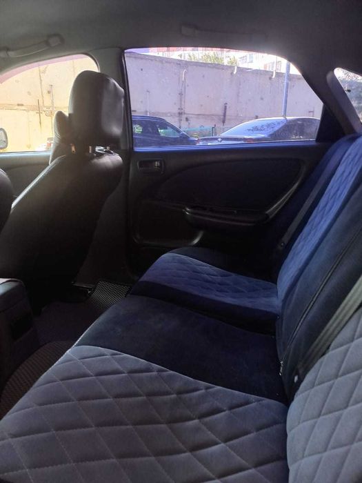 Продам а/м Тойота Авенси
