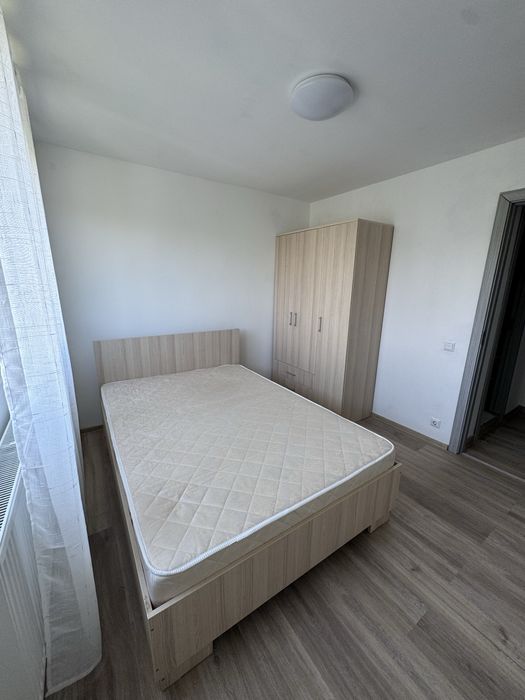 Vând 2 camere decomandat, mobilat – 2 min metrou Romancierilor