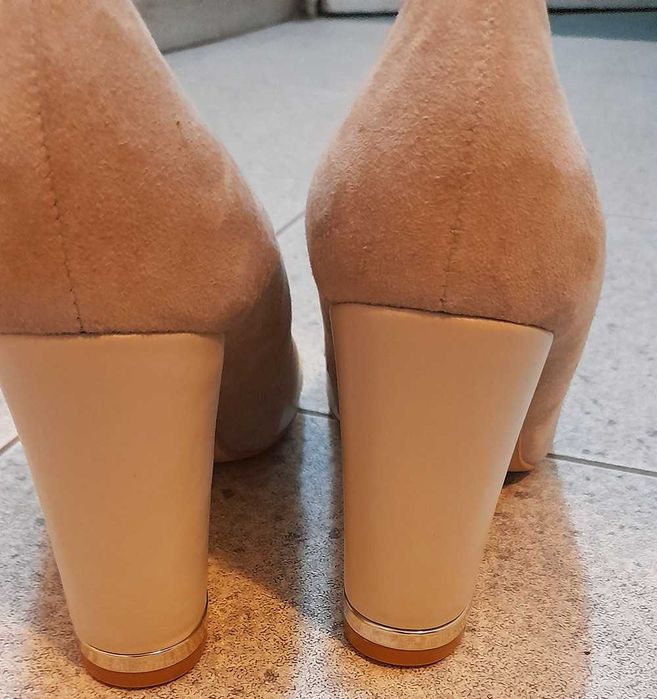 Дамски НОВИ обувки на ток - ествественa кожа бежов - 37 номер