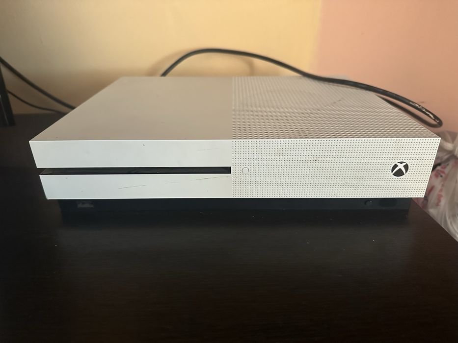 vand sau schimb xbox one s