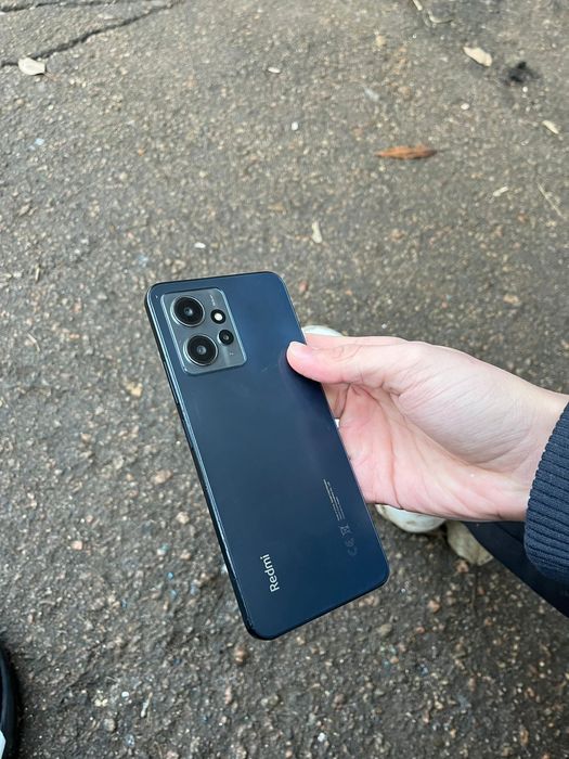 Продам редми нот 12