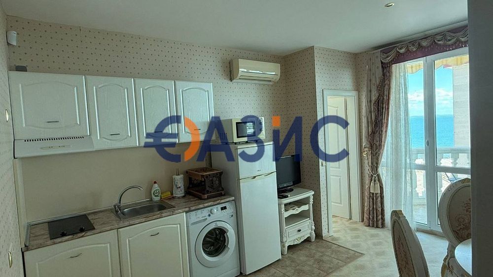 Първа линия ! 2-стаен апартамент на 4-ти етаж с директна гледка към морето,Талиана Бийч,Елените, България-81 кв. м.,#33927342