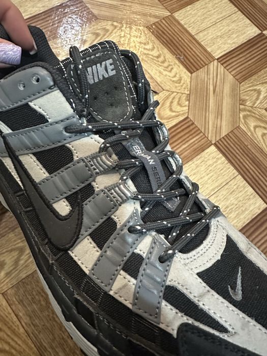 Продаю кроссовки мужские Nike