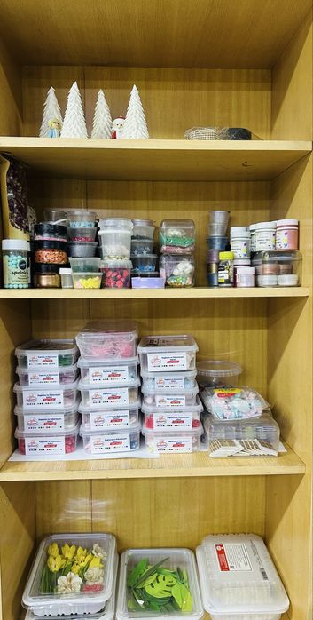 2000 шт готовых украшений из мастики