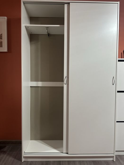 Шкаф-купе  IKEA белый