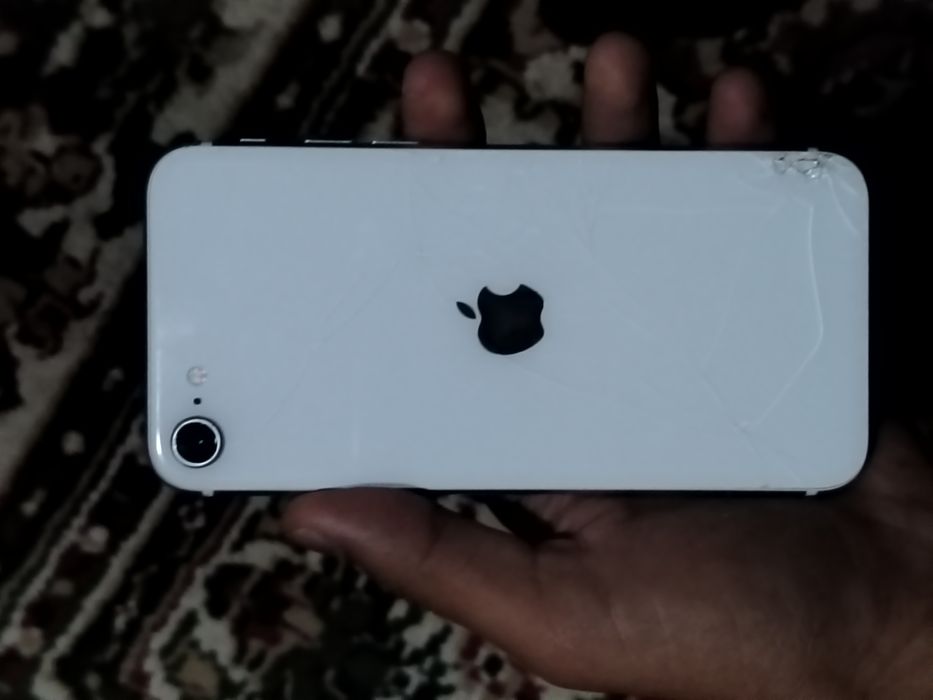 Iphone se 2020 64gb