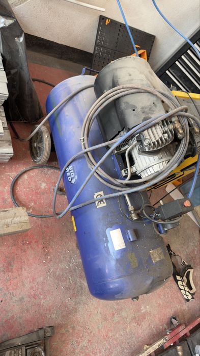 compresor de aer Big Red  3 cp 100l