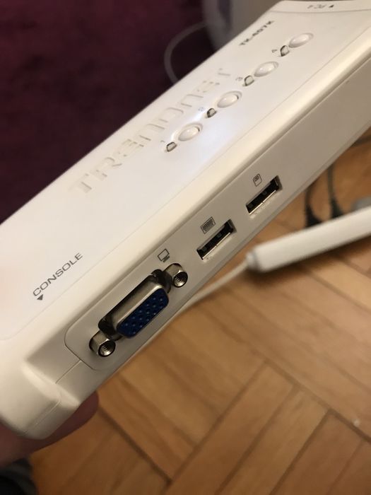 Trendnet TK-407K USB 4 Port KVM Switch Kit