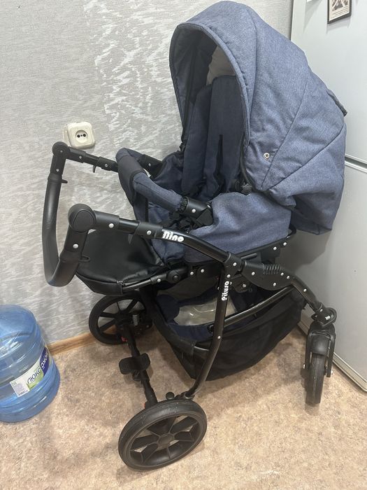 Продам коляску детскую