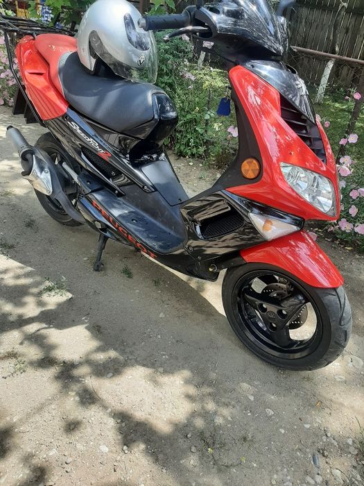 Scuter Peugeot 49 cm