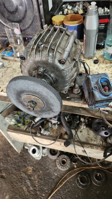 MOTOR XODOVOY Ustaxona jihozlari sotiladi arendasini berib ishlaysiz