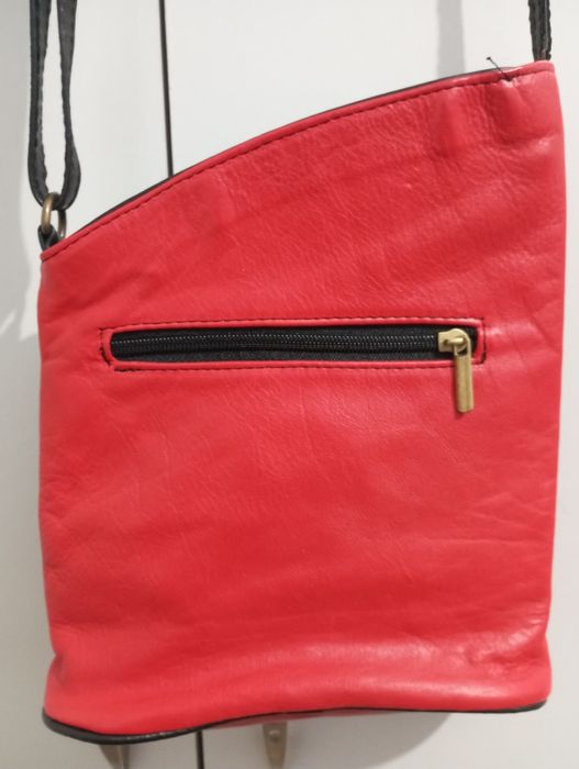 Gentuță roșie din piele naturală