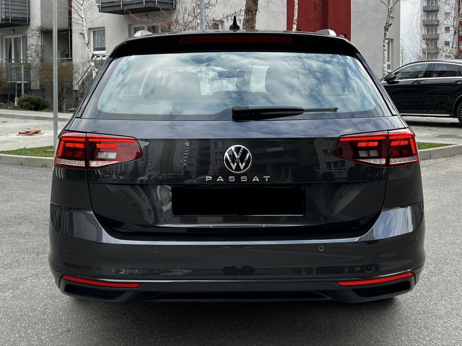 VOLKSWAGEN Passat 2021 — imagine 4