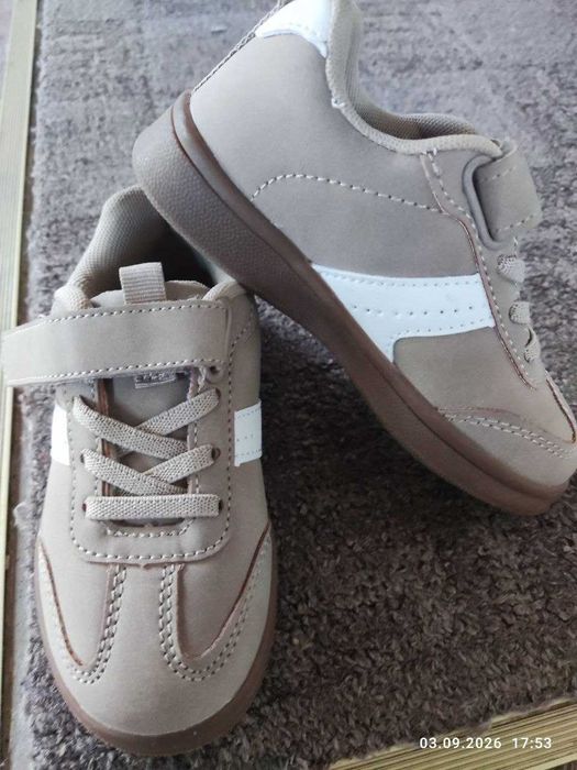 Adidași copii mărime 26