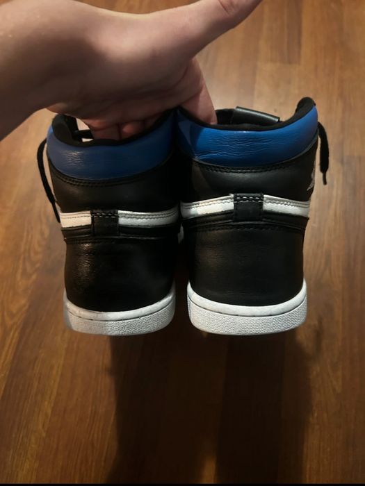 Vând Jordan 1 High OG