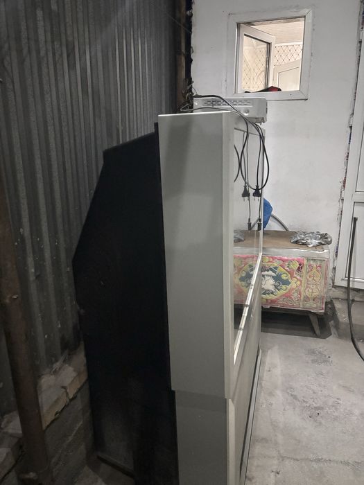 Продам телевизор