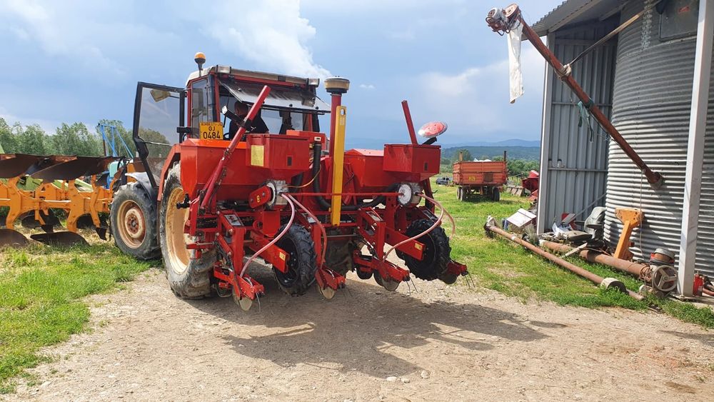 Semanatoare porumb 4 rânduri kongskilde