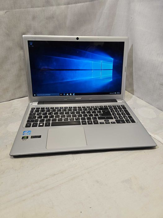 Laptop Acer v5-571 ms2361 i5 8gb ram gt620m video dez