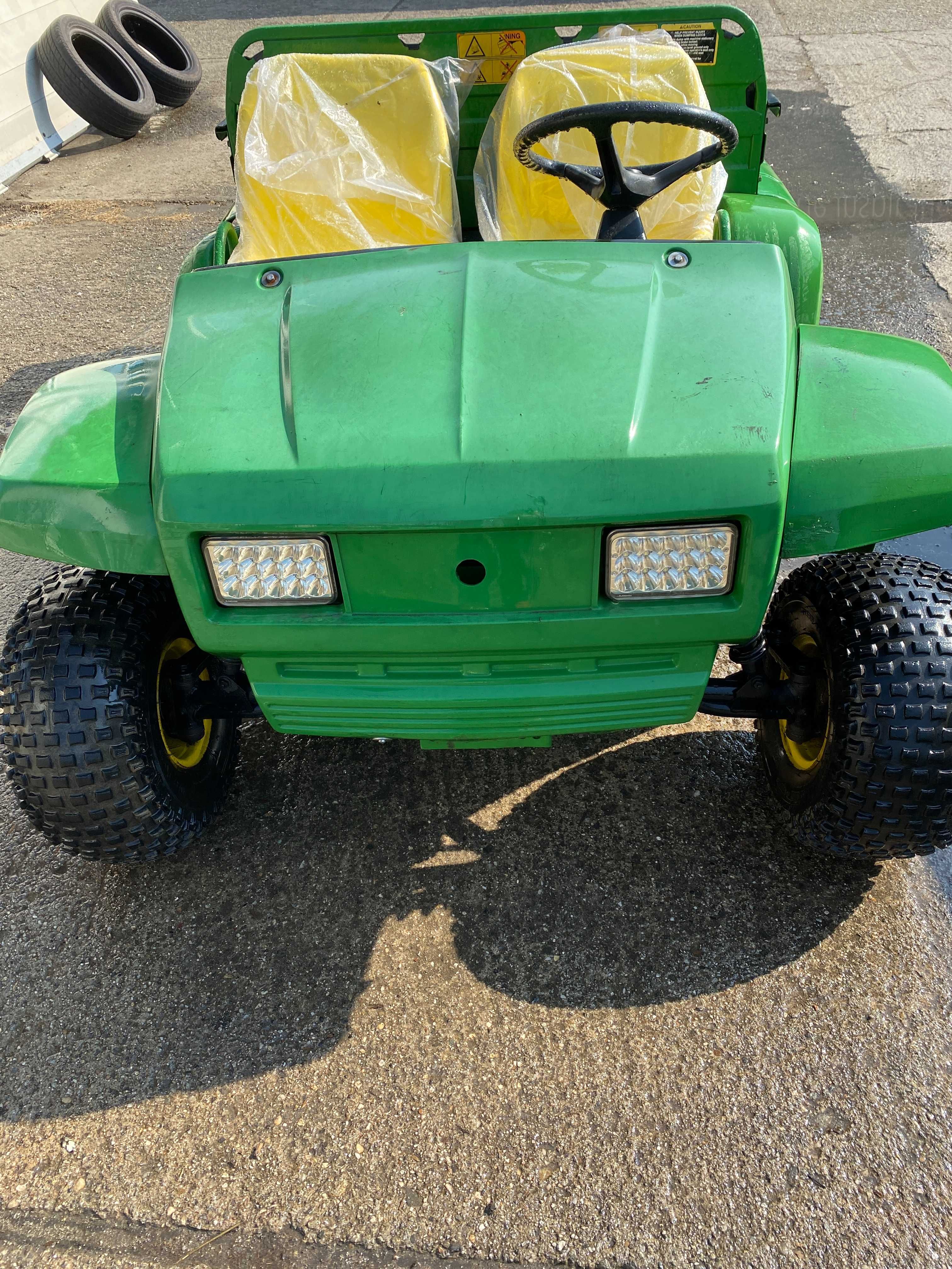John Deere Gator 3550 utv 6x4 vehicul utilitar diesel cu basculantă John Deere Gator 3550 utv 6x4 vehicul utilitar diesel cu basculantă