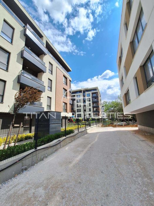 Продава се Двустаен апартамент в Пловдив, Христо Смирненски - 78 кв.м за 1539 €/кв.м - Снимка #13