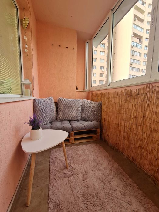 ”Дейзи” просторен ап. до Морската градина