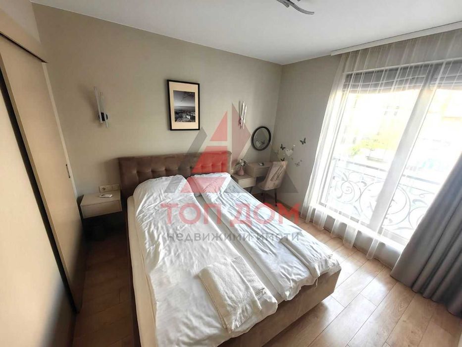 Дава се под наем Тристаен апартамент в Варна, Гръцка махала - 100 кв.м за 1500 € - Снимка #6