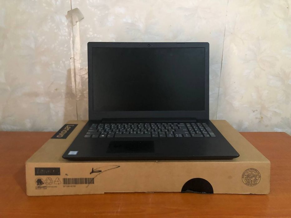 Lenovo Noutbuk sotiladi