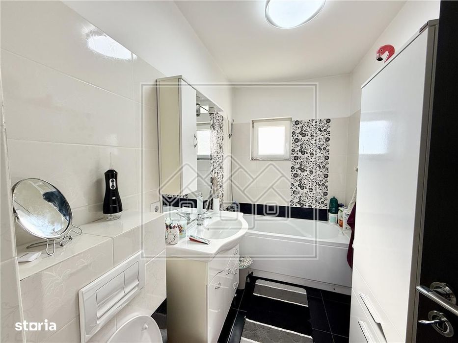 Apartament 2 camere etaj 2 din 3, balcon - str Ascanio Damian