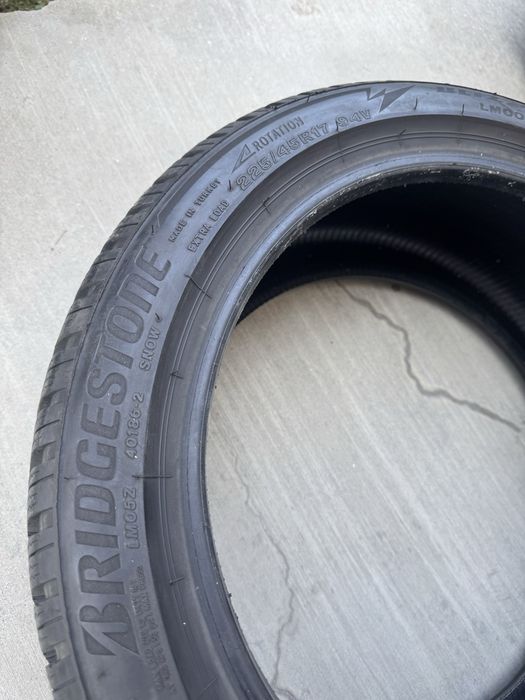 Зимни гуми - Bridgestone Blizzak LM005