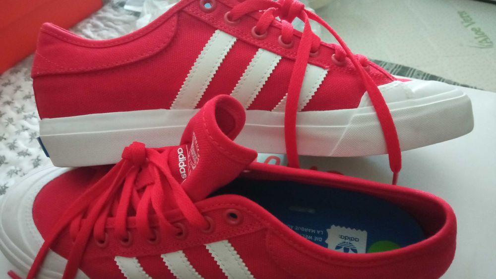 Спортни обувки Адидас