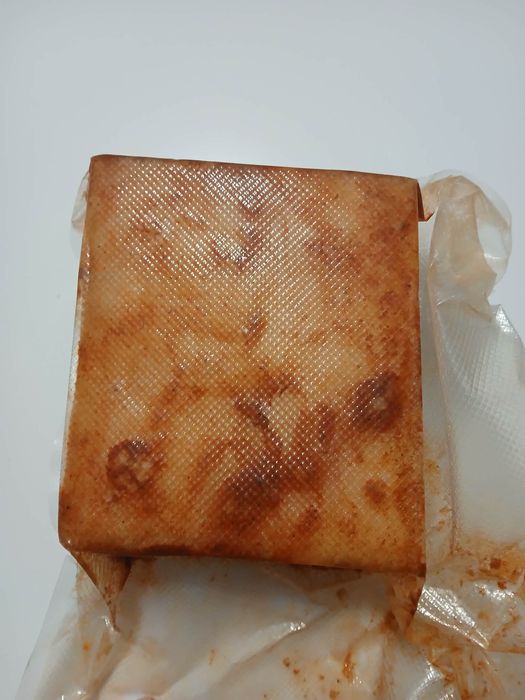 Домашна паприкована  сланина вакуумирана.