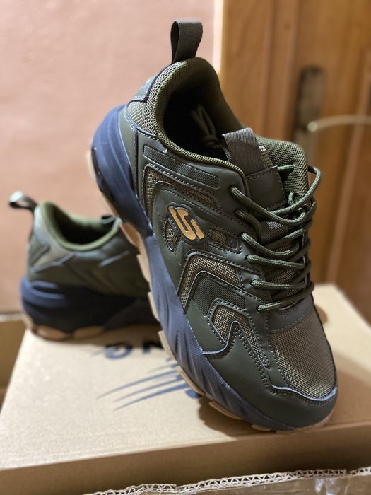 Incatamine skechers