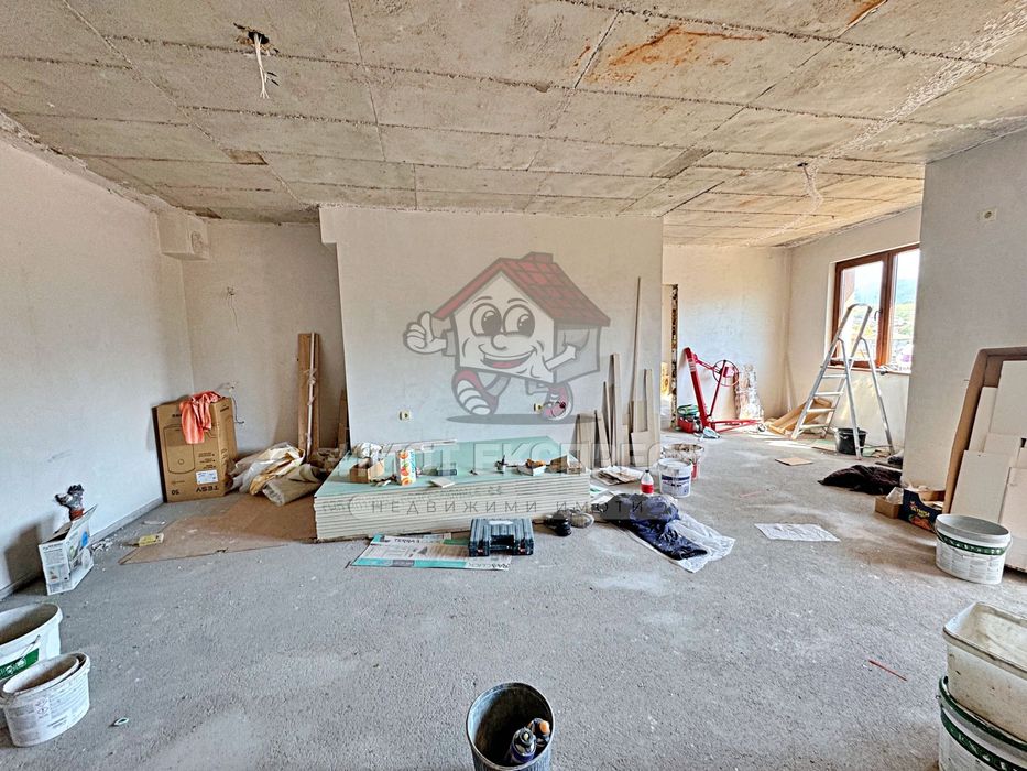 Продава се Тристаен апартамент в Асеновград - 105 кв.м за 642 €/кв.м - Снимка #1