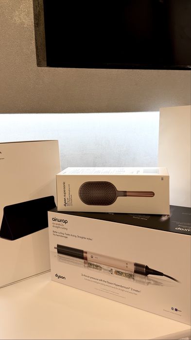 Продам Dyson Airwrap i.d. Coanda 2X Sakura Pink