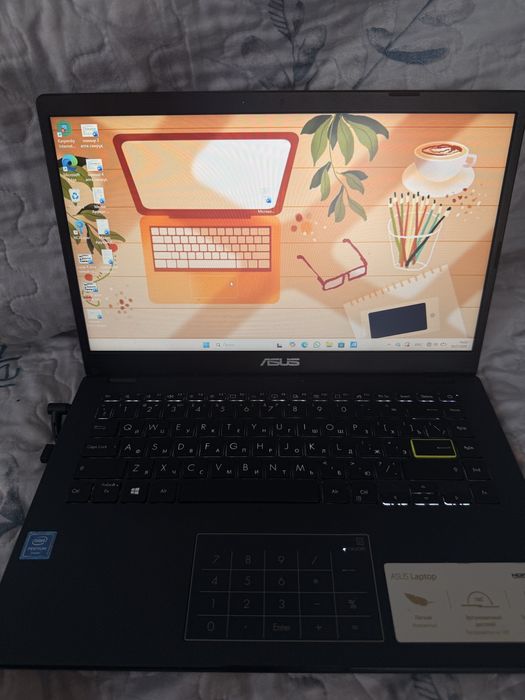 Ноубук ASUS VivoBook E410MA
