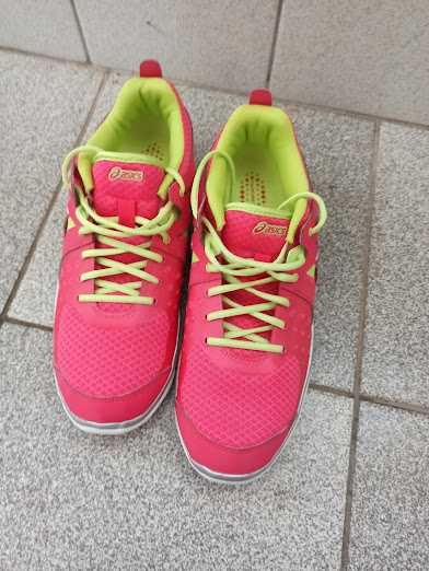 Маратонки Asics 44,5 номер.